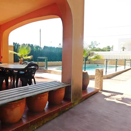 Agradable Casa Con Piscina En Holiday home *