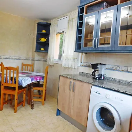 Holiday home Agradable Casa Con Piscina En