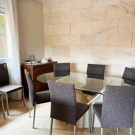 Agradable Casa Con Piscina En Holiday home