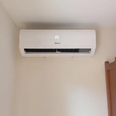 Agradable Casa Con Piscina En * Les Tres Cales