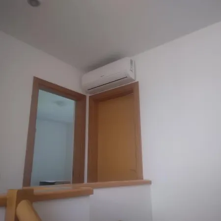 Agradable Casa Con Piscina En Les Tres Cales